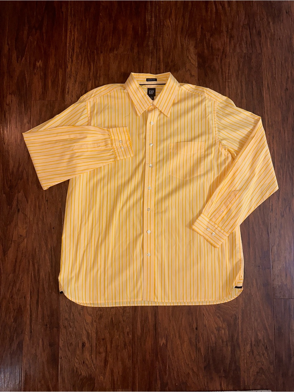 GAP 100% Cotton Men's Yellow and White Striped Dress Shirt Size XL - Picture 2 of 8